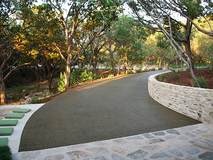 Permeable surface driveway by Filterpave.