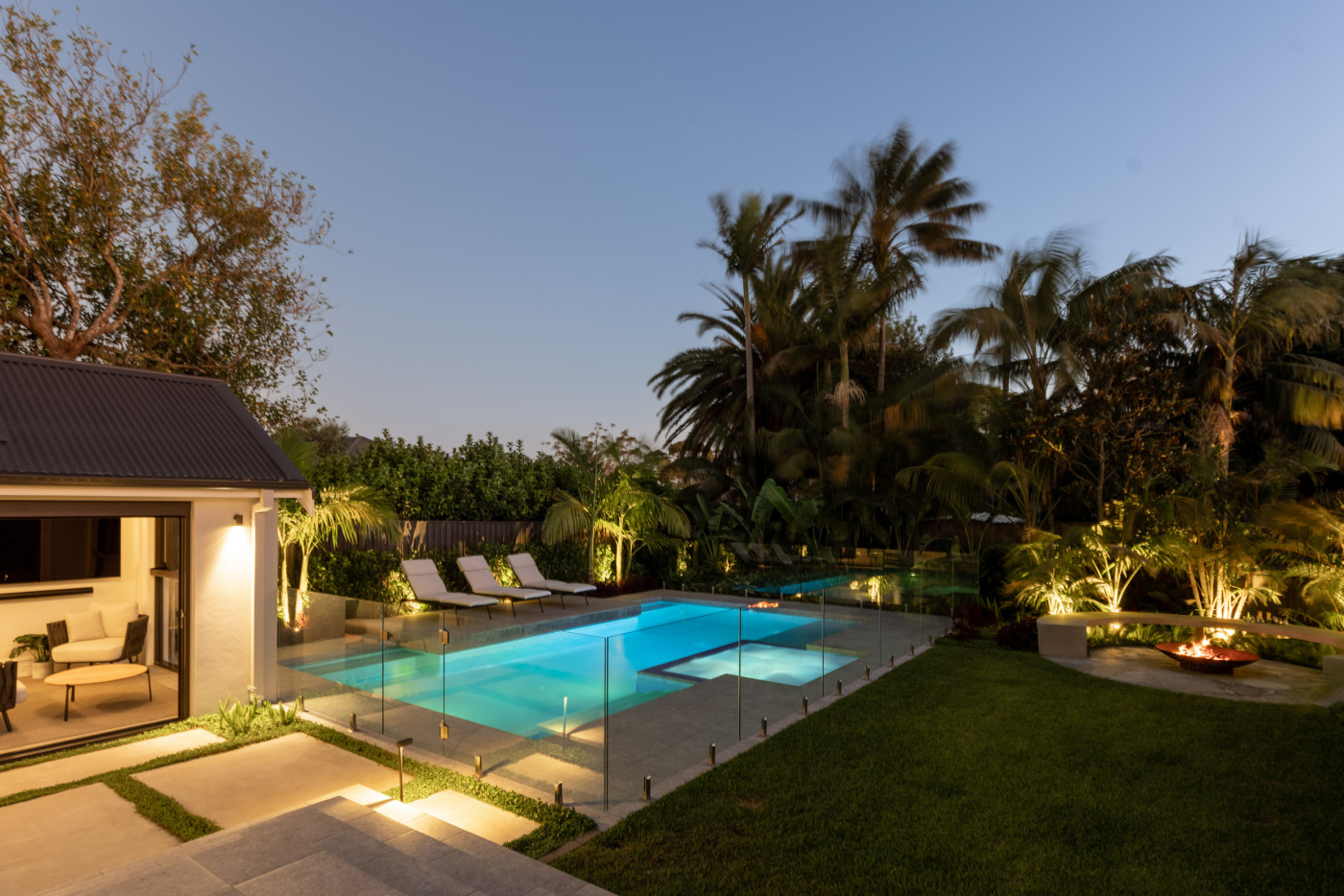 Rolling Stone Landscapes activates the landscape at night with outdoor lighting